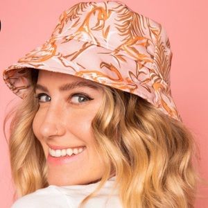 Dazey LA Pink Paradise Bucket Hat, pink flamingo, NEW, one size fits all